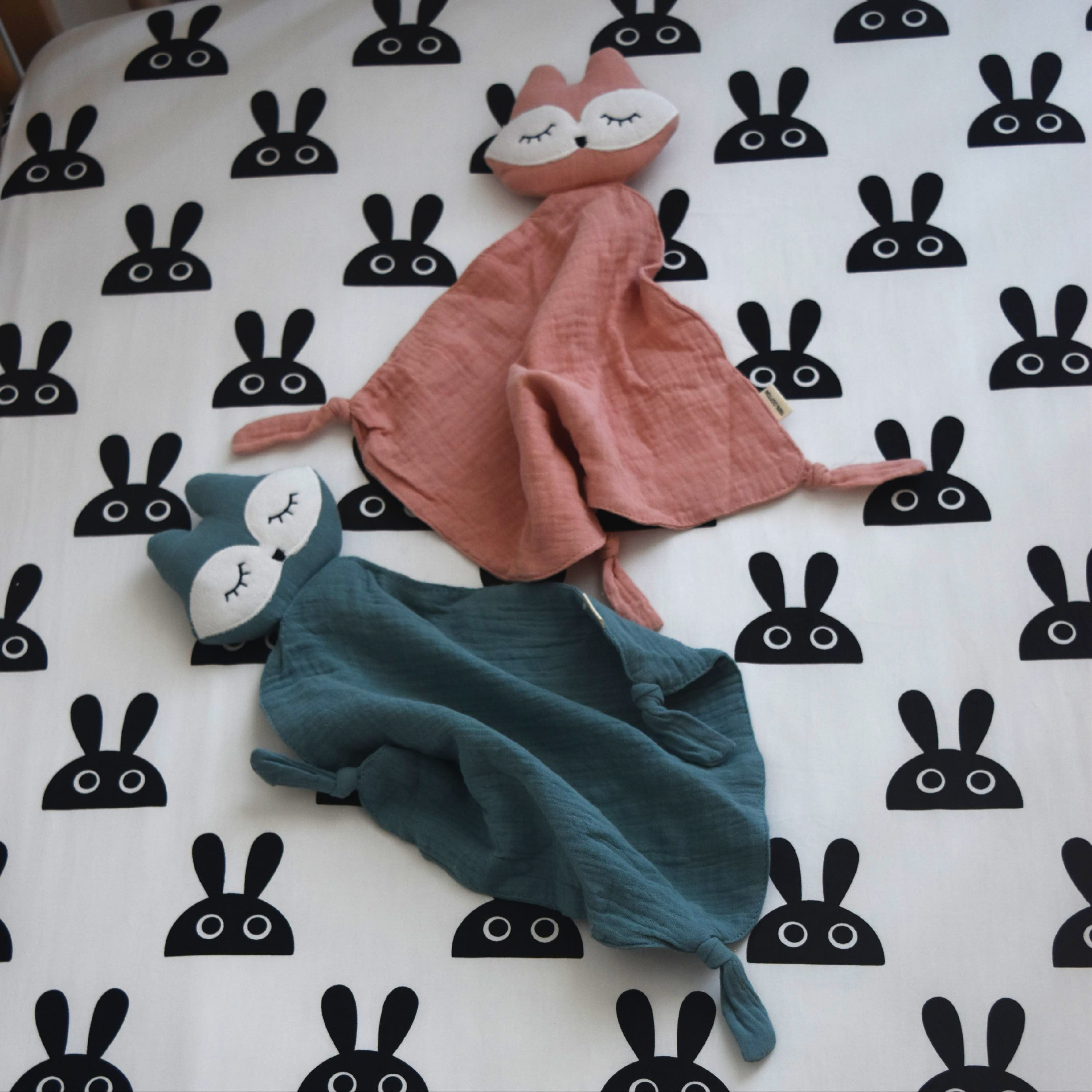 BUNNIES Rabbit Print Crib Sheet